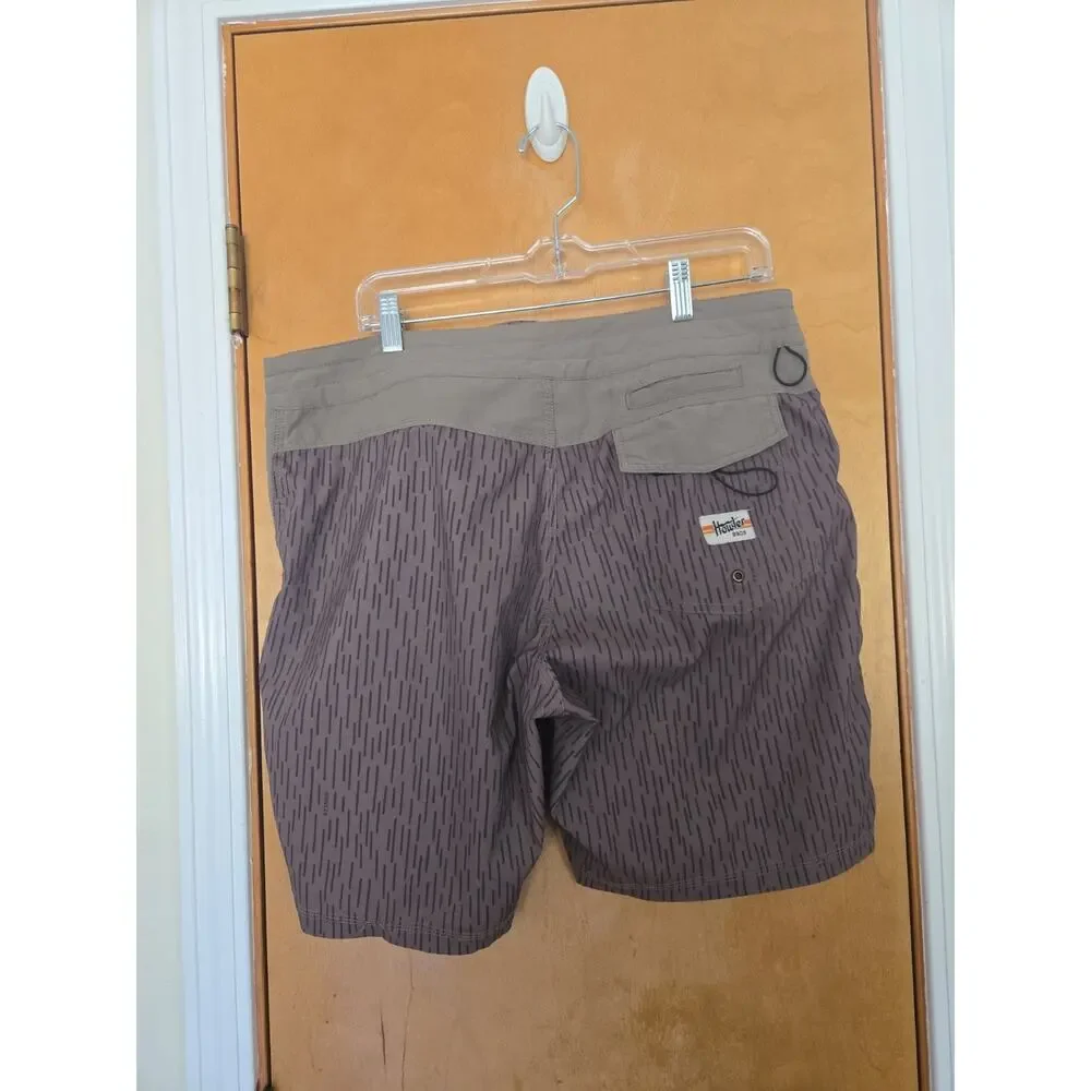 Howler Bros Daily Grind Boardshort mens Trunks Shorts size 34x9 Medium CAMO